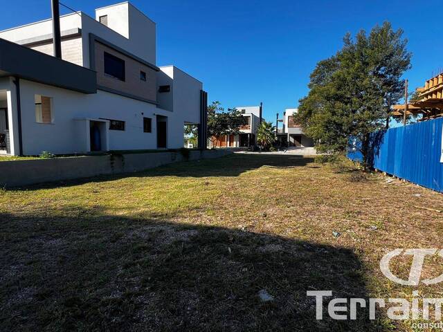 #1043 - Terreno em condomínio para Venda em Garopaba - SC