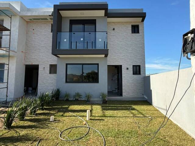 #1116 - Casa para Venda em Garopaba - SC