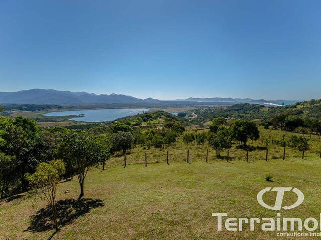 #168 - Terreno para Venda em Garopaba - SC