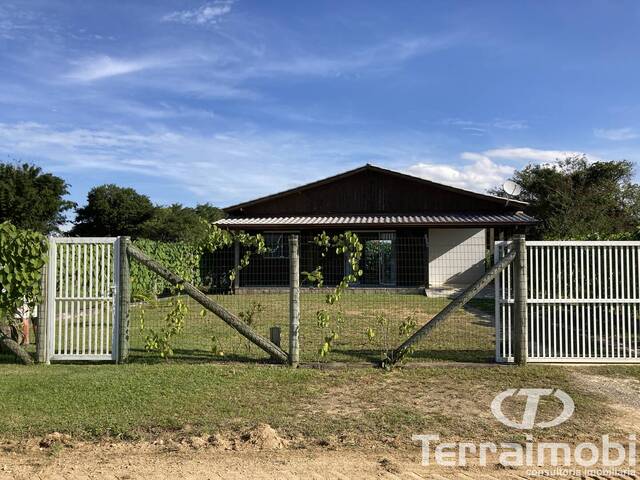 #239 - Casa para Venda em Garopaba - SC