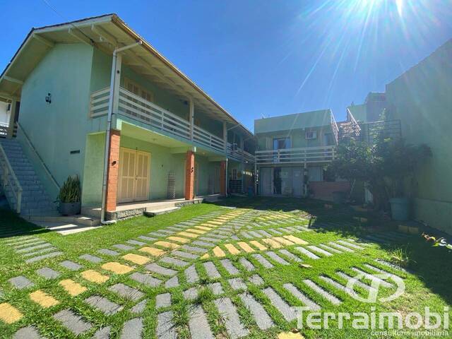 #742 - Apartamento para Locação em Garopaba - SC