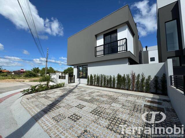 #472 - Casa para Venda em Garopaba - SC - 1