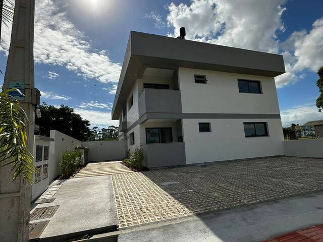 #490 - Apartamento para Venda em Imbituba - SC - 2