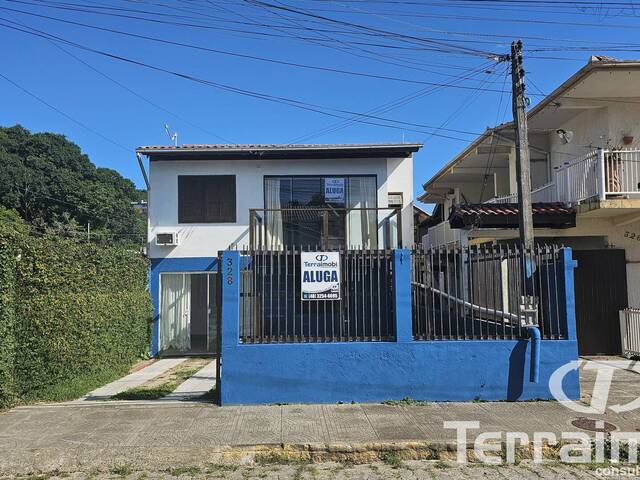Locação em centro Histórico - Garopaba
