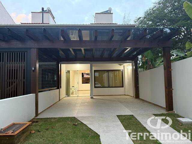 #521 - Casa para Locação em Garopaba - SC - 1