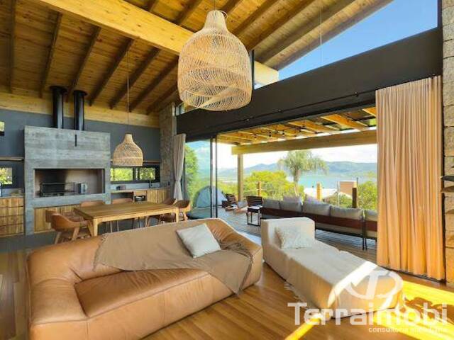 #540 - Casa para Venda em Garopaba - SC - 2