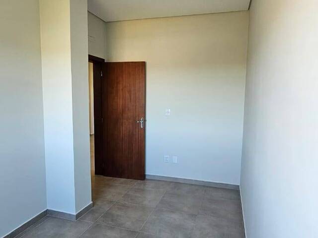 #543 - Apartamento para Locação em Garopaba - SC - 2