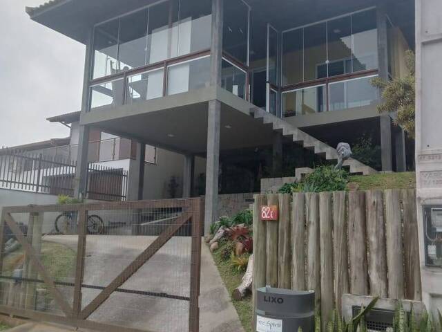 #561 - Casa para Venda em Garopaba - SC - 2