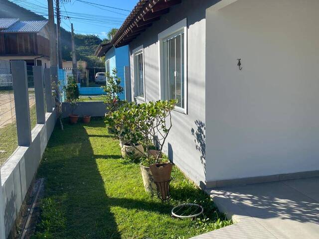 #564 - Casa para Locação em Garopaba - SC - 2