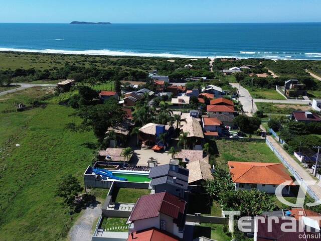 #566 - Casa para Venda em Garopaba - SC - 3
