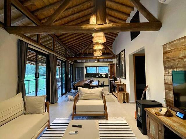 #581 - Casa para Venda em Paulo Lopes - SC
