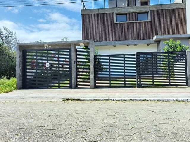 #587 - Casa para Venda em Garopaba - SC - 1