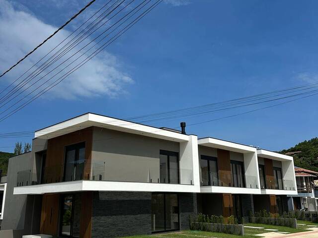 #602 - Casa para Venda em Garopaba - SC - 2