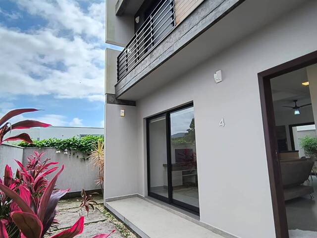 #614 - Casa para Venda em Garopaba - SC - 3
