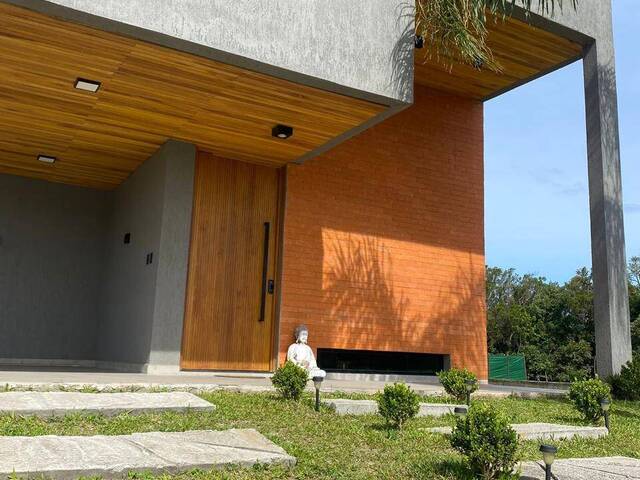 #630 - Casa para Venda em Garopaba - SC - 2