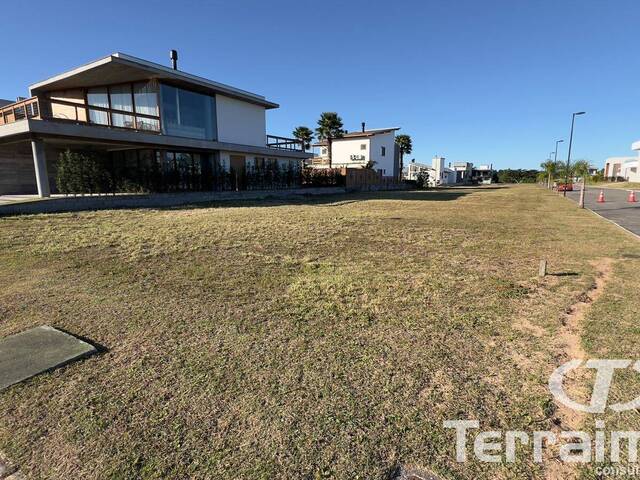 #632 - Área para Venda em Garopaba - SC - 2