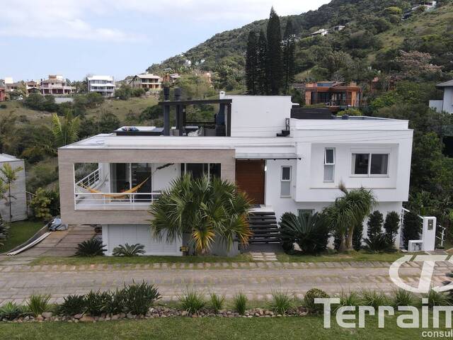 #660 - Casa para Venda em Garopaba - SC - 2