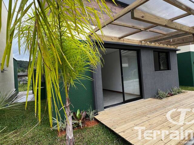 #663 - Casa para Venda em Garopaba - SC - 2