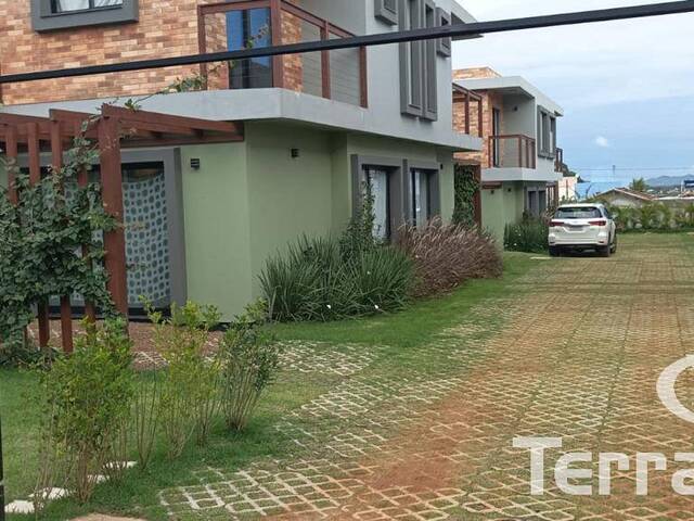 #681 - Casa em condomínio para Venda em Garopaba - SC - 2