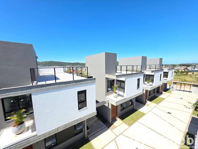 #693 - Casa para Venda em Garopaba - SC