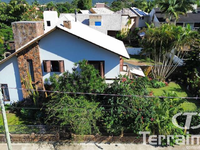 #699 - Casa para Venda em Garopaba - SC - 2