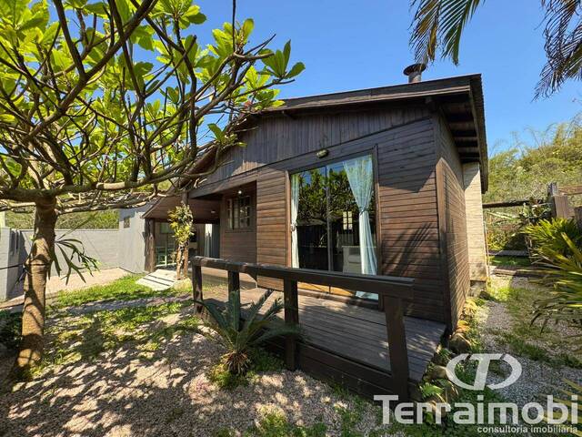 #714 - Casa para Venda em Garopaba - SC - 1