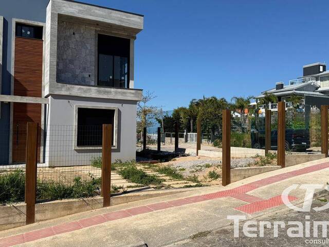 #715 - Casa para Venda em Garopaba - SC - 3