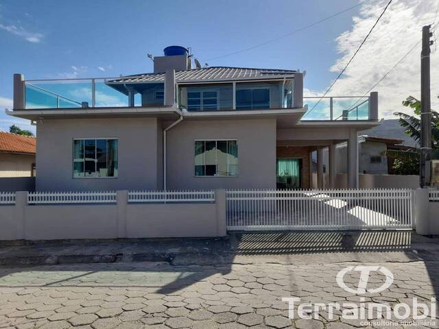 #718 - Casa para Venda em Garopaba - SC - 1