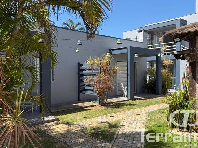 #737 - Casa para Venda em Garopaba - SC - 2
