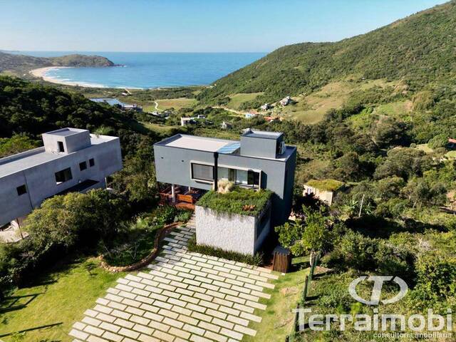 #745 - Casa para Venda em Garopaba - SC - 1