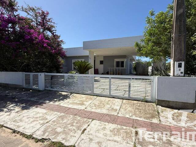 #756 - Casa para Venda em Garopaba - SC - 1