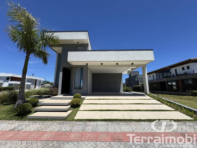 #760 - Casa para Venda em Garopaba - SC - 1