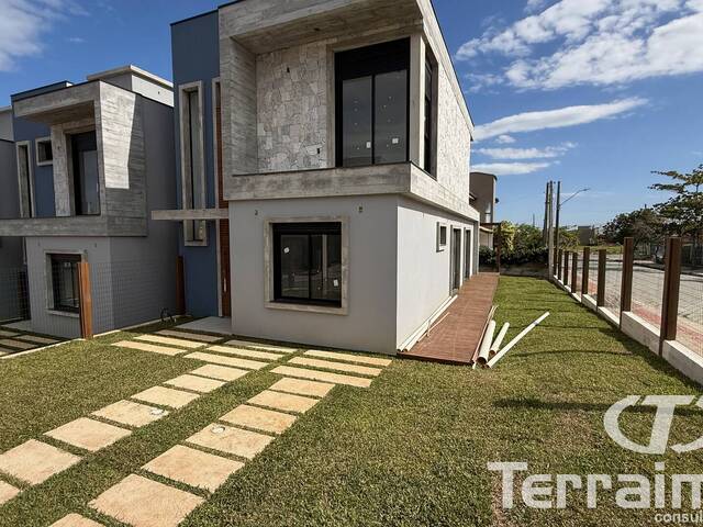 #715 - Casa para Venda em Garopaba - SC - 2