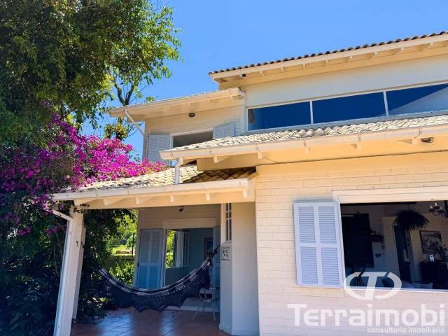 #804 - Casa para Venda em Garopaba - SC - 2