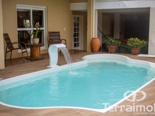 #809 - Casa para Locação em Garopaba - SC