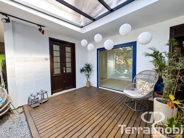 #810 - Sala para Locação em Garopaba - SC