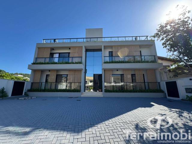 #813 - Apartamento para Venda em Garopaba - SC