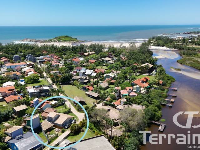 Venda em Praia da Ferrugem - Garopaba