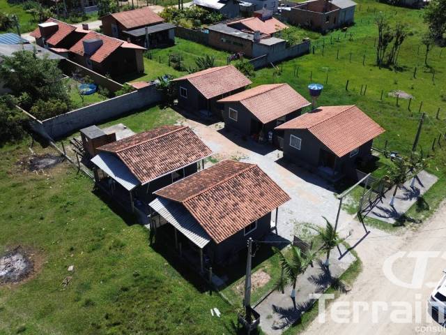 #830 - Casa em condomínio para Venda em Garopaba - SC