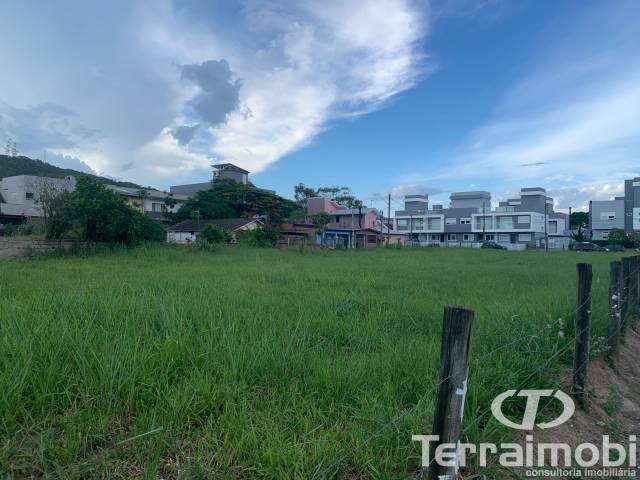 #833 - Terreno para Venda em Garopaba - SC