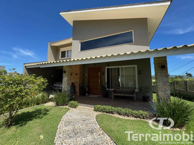#821 - Casa para Venda em Garopaba - SC