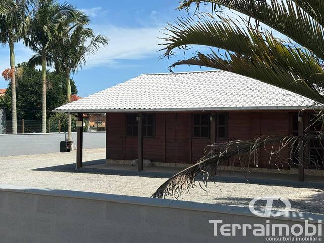 Casa para Venda em Imbituba - 4