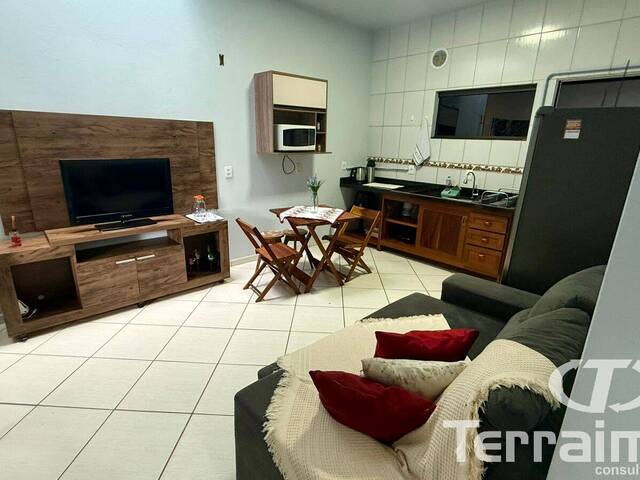 #880 - Apartamento para Locação em Garopaba - SC