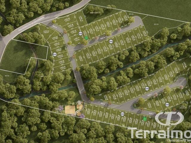 #769 - Terreno para Venda em Garopaba - SC