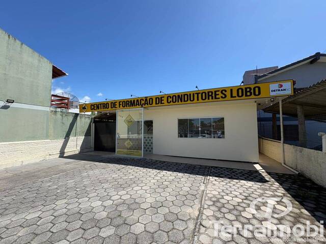 #888 - Sala para Locação em Garopaba - SC