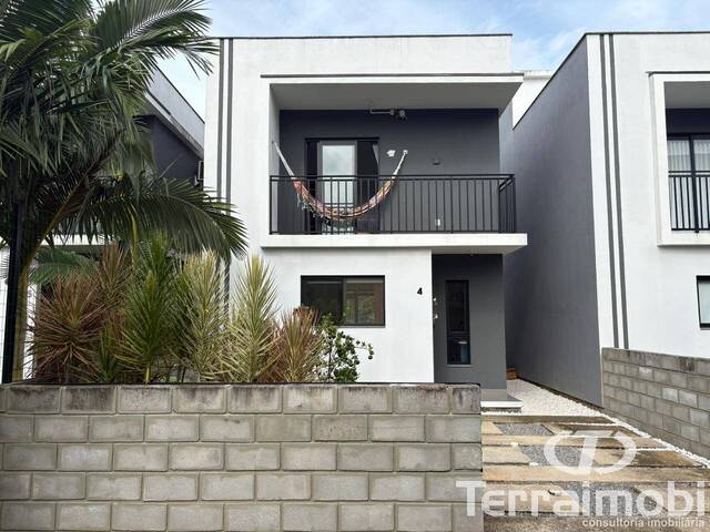 #893 - Casa para Venda em Garopaba - SC