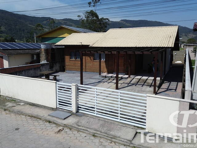 #911 - Casa para Venda em Paulo Lopes - SC
