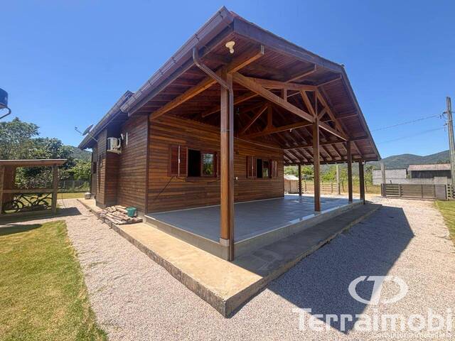 #914 - Casa para Venda em Paulo Lopes - SC