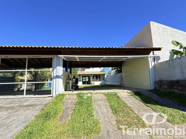 #929 - Casa para Locação em Garopaba - SC