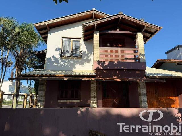 #961 - Casa para Locação em Garopaba - SC